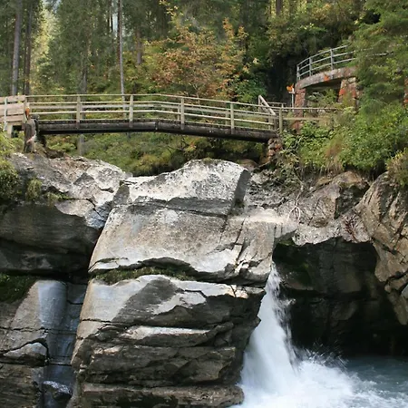 Отель Waldrand *